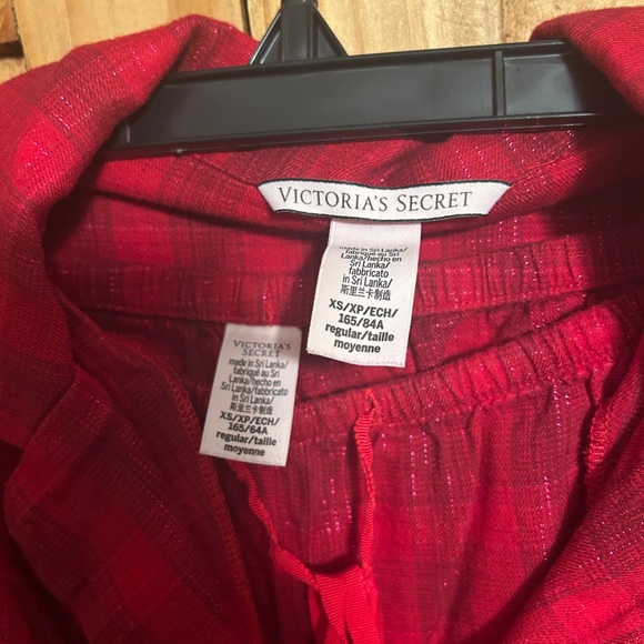 Victoria Secret Women’s  Red Pajamas Set - Picture 3 of 5